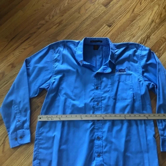 Men’s dress shirt by Harriton - Picture 3 of 7